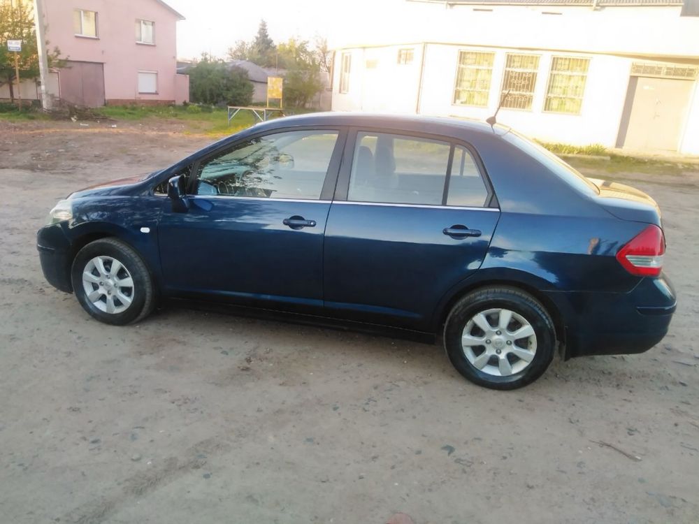 Продам Nissan Tiida