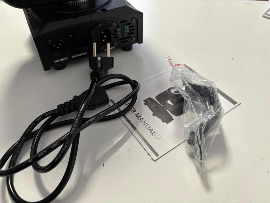 Głowa ruchoma 100W UKING ZQ02022 DMX512 Led rgb