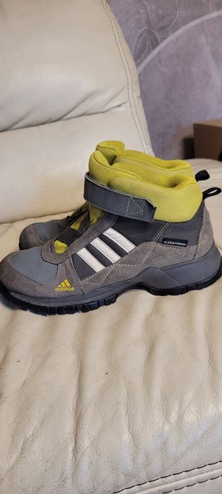 Adidas 35 buty trekkingowe chłopięce