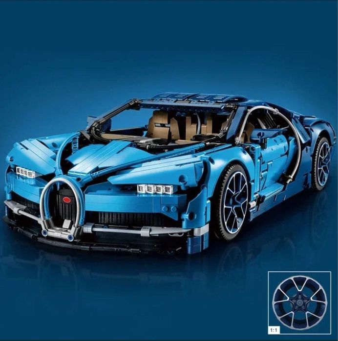 Конструктор LEGO Technic Bugatti Chiron (42083)
