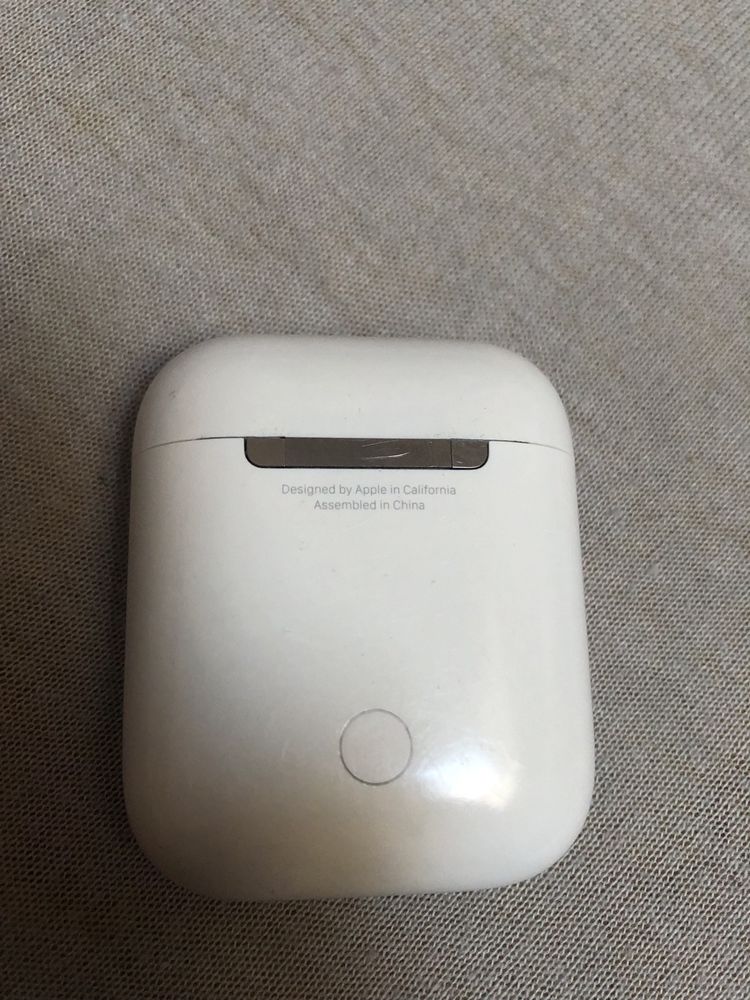 AirPods Słuchawki Apple