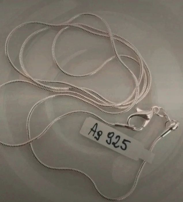 Nowy srebrny łańcuszek Ag 925 srebro żmijka wężyk 70 cm nowy z metką