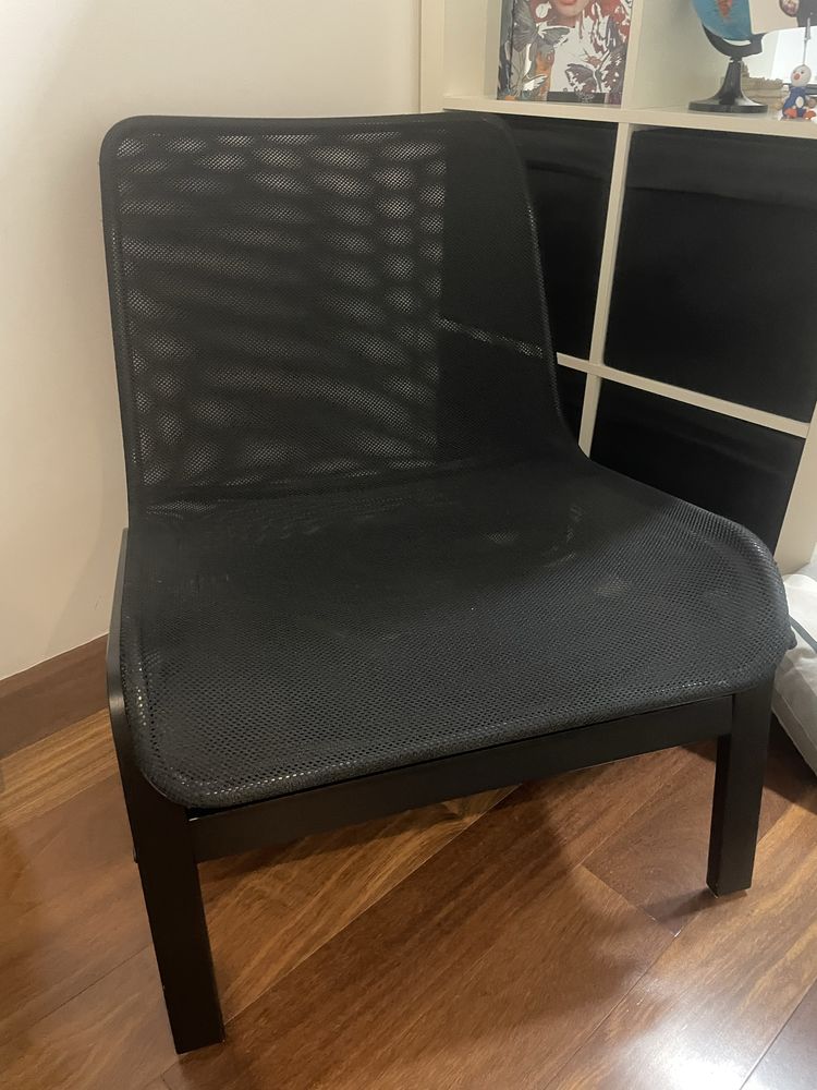 Cadeira Ikea preta