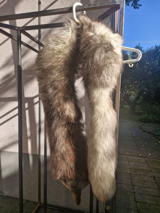 Vintage futrzany kołnierz i czapka z naturalnego lisa