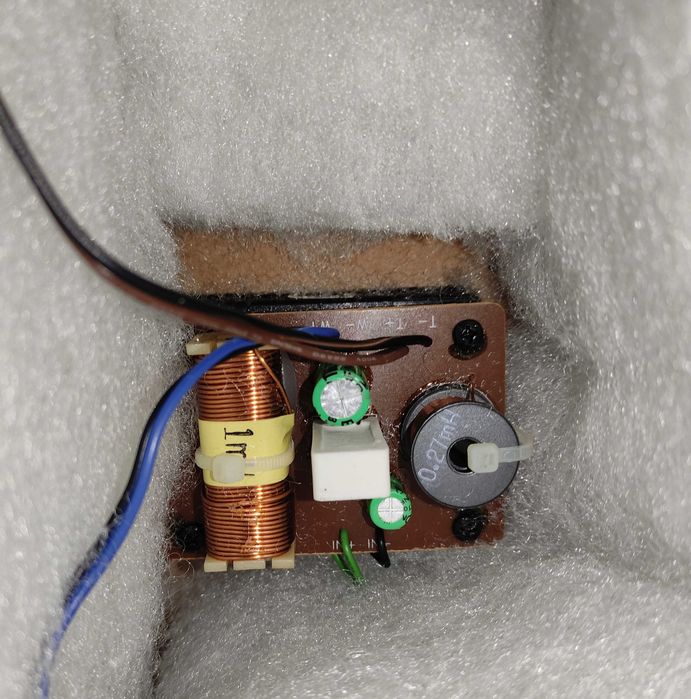 Акустика колонки корпус  Yamaha NX-E100