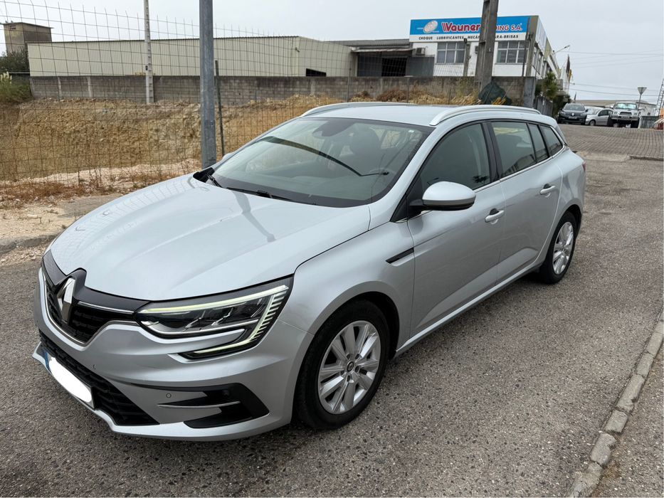 Renault megane  1.5 dci 2021 cx manual