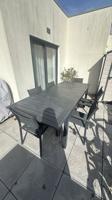 Mesa Extensível com 6 Cadeiras Alumínio