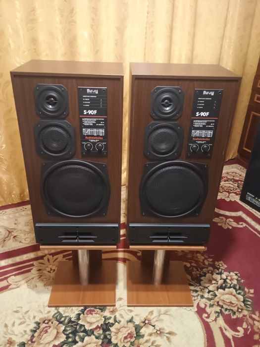 "S90F Radiotehnika Hi-Fi" 8ом