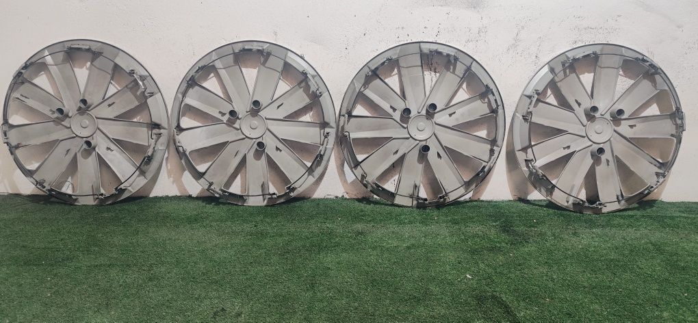 Kołpaki oryginalne OE VW 16" stan BDB