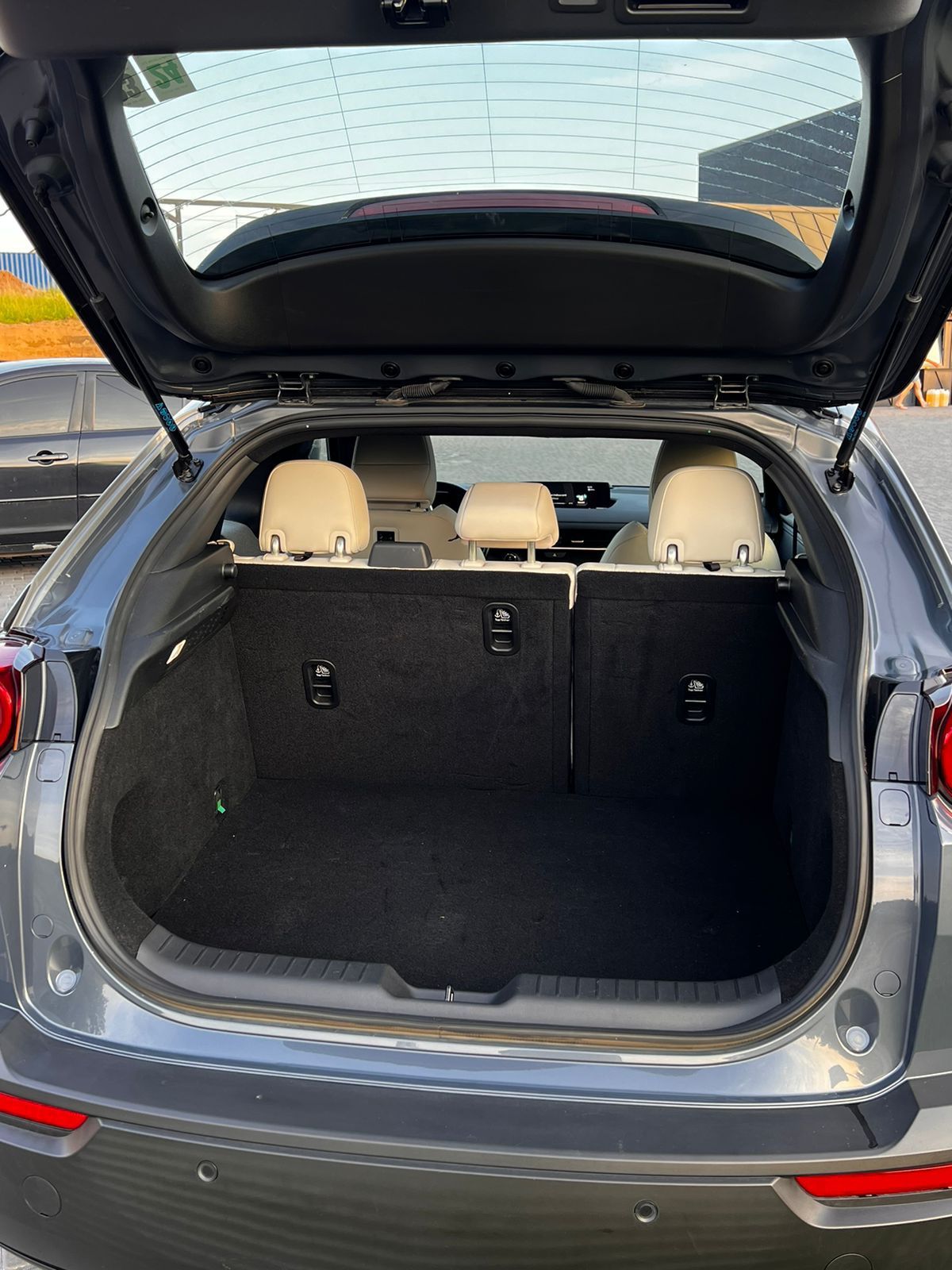 Mazda Mx-30 Premium Plus 2022 Gray