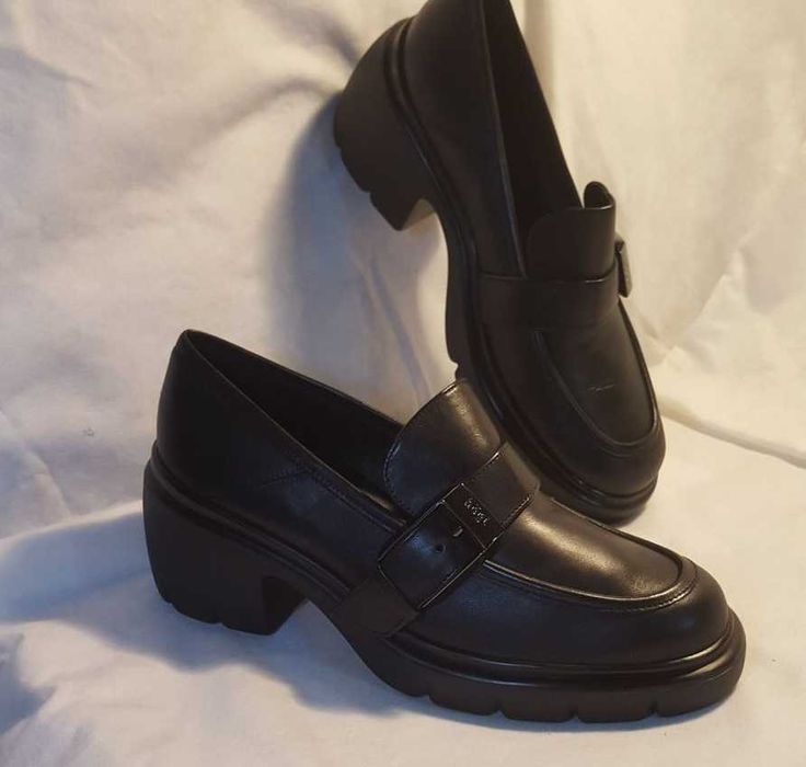 Półbuty Högl NOWE rozm.40