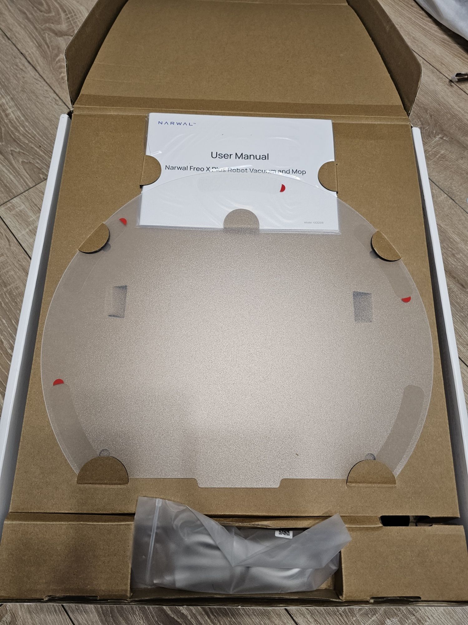 Робот пилосос миючий NARWAL Freo X Plus Robot Vacuum and Mop LIDAR 360