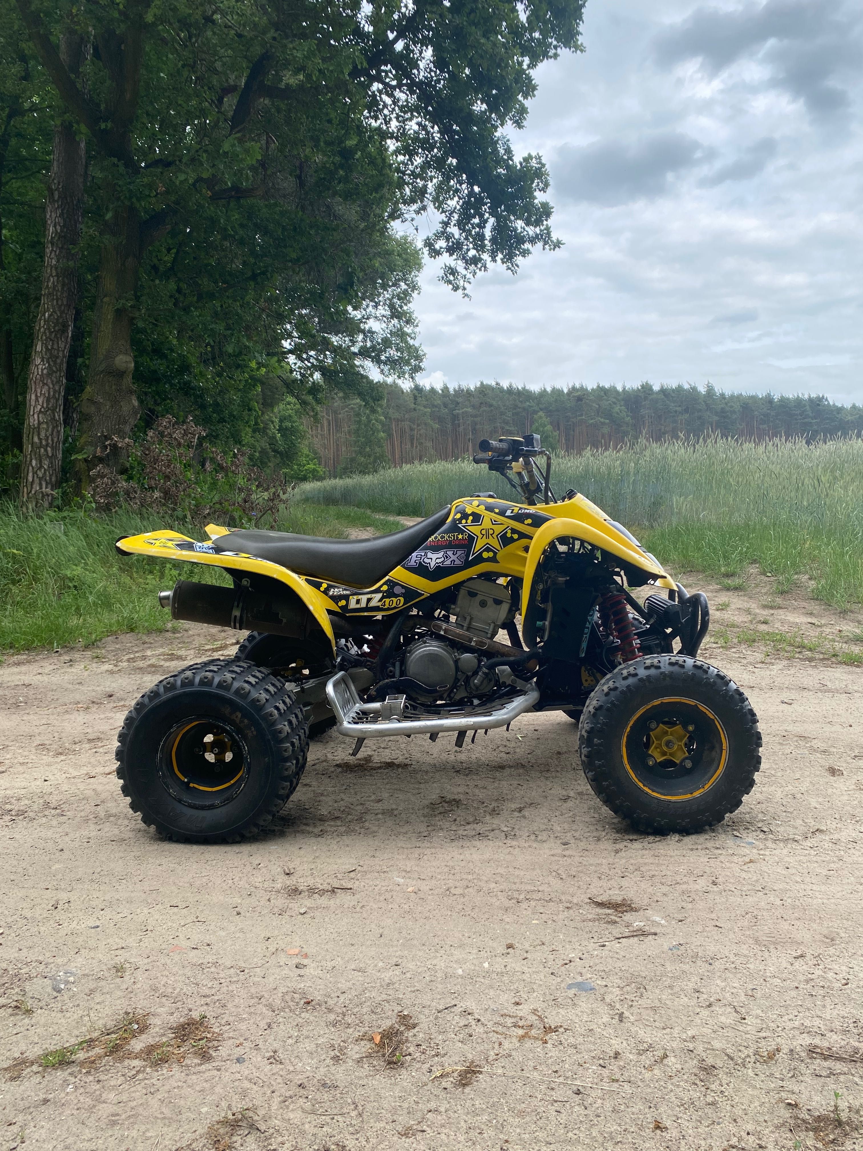 Suzuki LTZ 400 – Sportowy quad gotowy do jazdy!