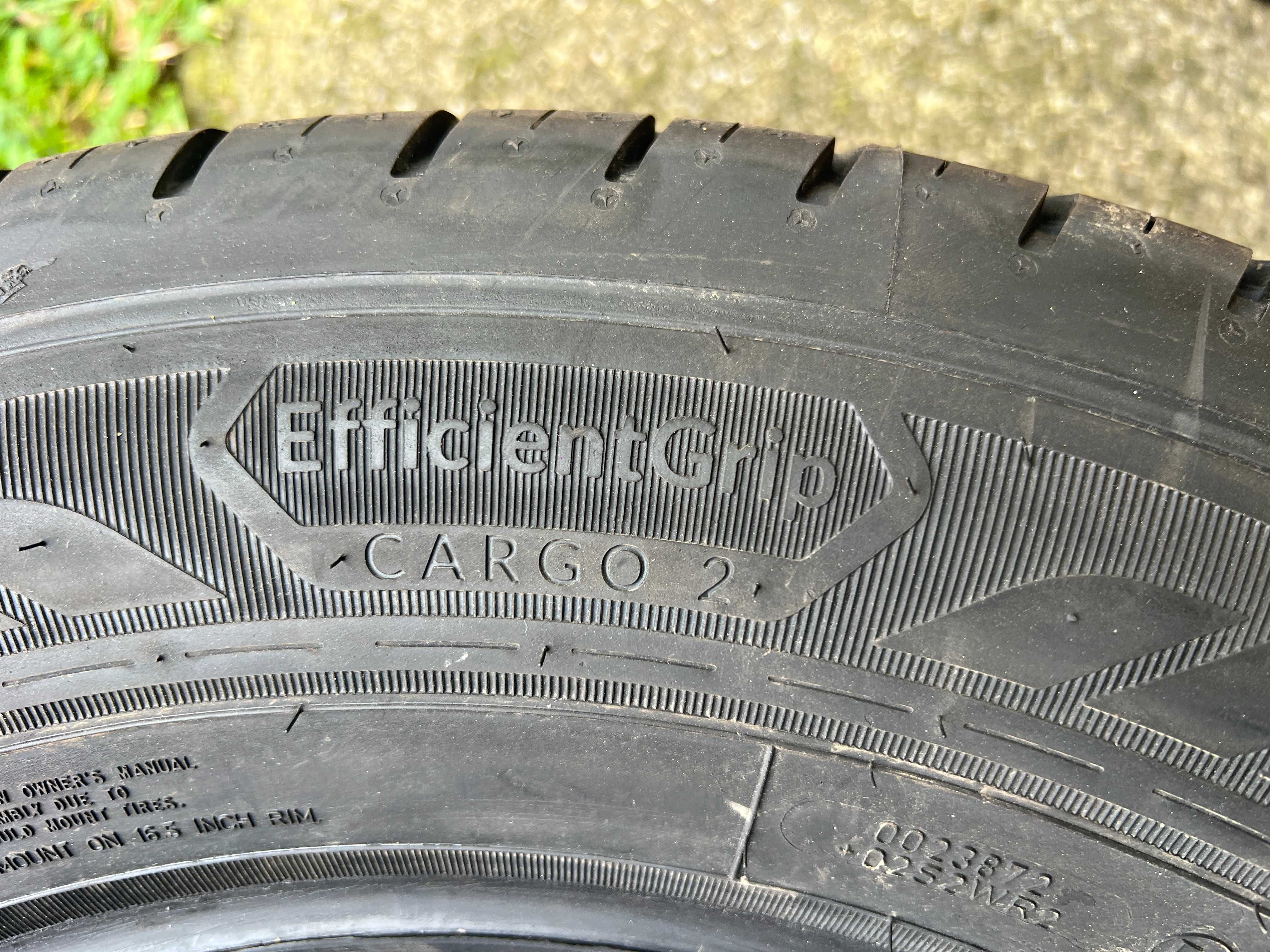 Komp. Opon Goodyear 215/65R16 C nowe