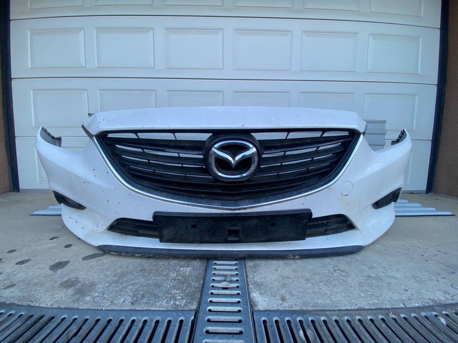 Mazda 6 GJ 2013 передній бампер у зборі Мазда решітка радіатора