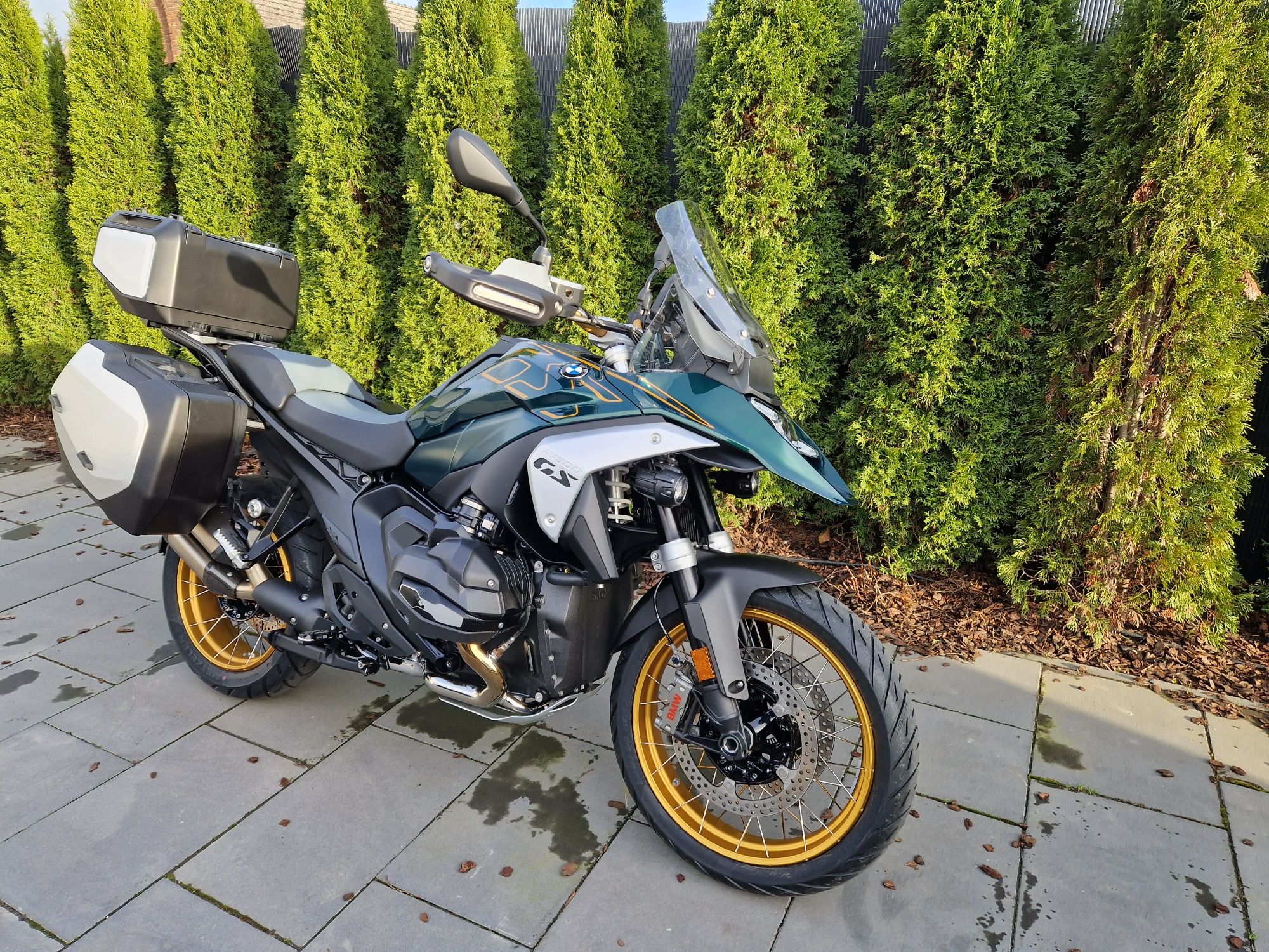 WYNAJEM BMW R1300 GS 2023 NOWOŚĆ Wypozyczalnia RENT nowy BMW GS