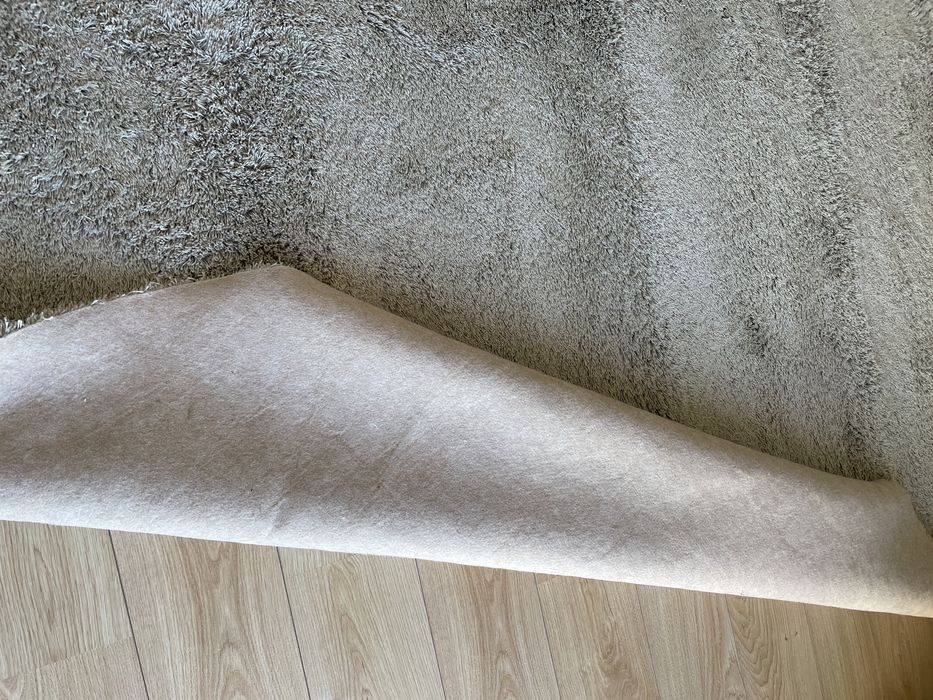 Tapete redondo de pêlo curto