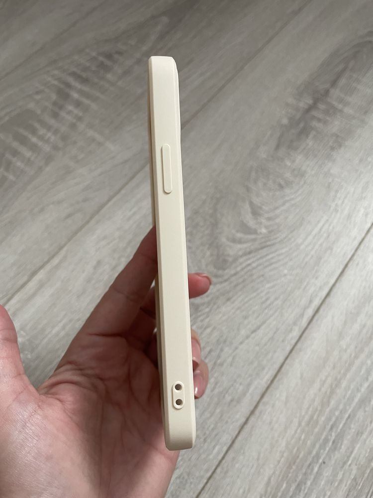 Чехол на IPhone 12