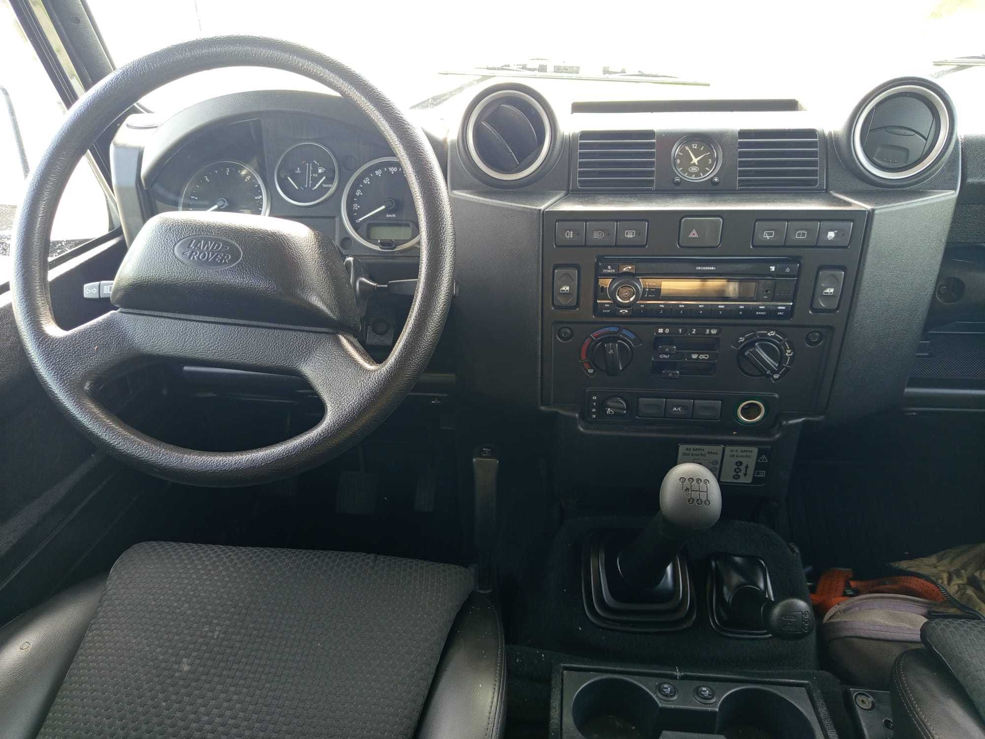 Land Rover Def 110 Td4 7 lugares, versão 60 anos full extras