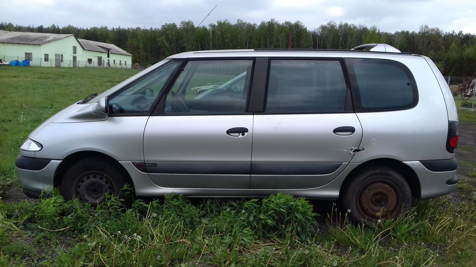 drzwi z szyba zderzak felgi fotele  renault espace III 2L NV432 NV647