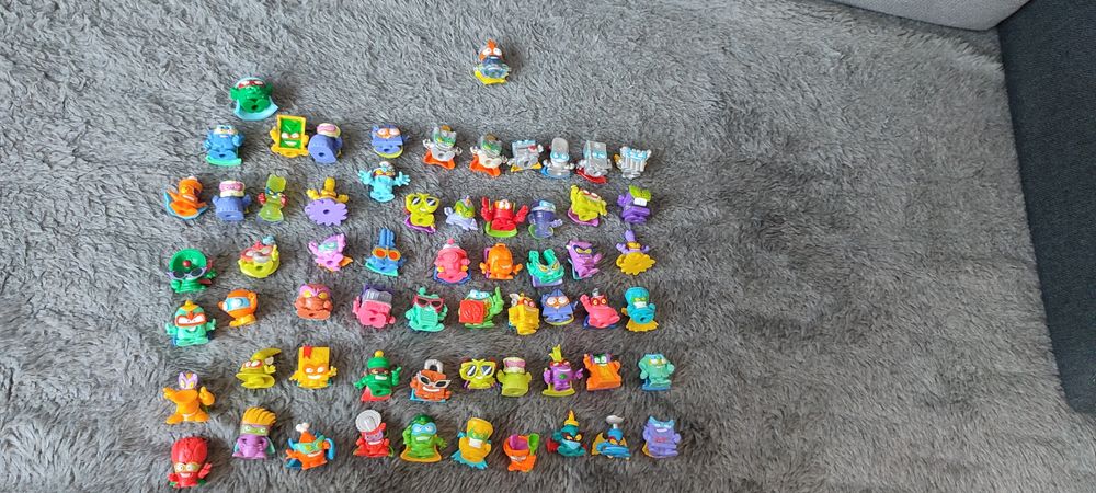 Kolekcja figurek super zings