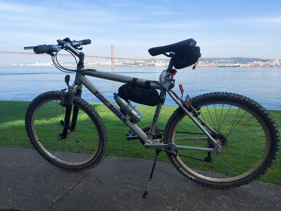 Bicicleta BTT - usado como novo