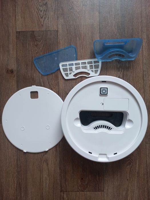 RofHaus робот-пилосос