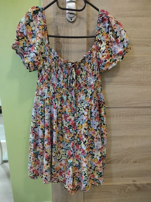 Kombinezon letni w kwiaty