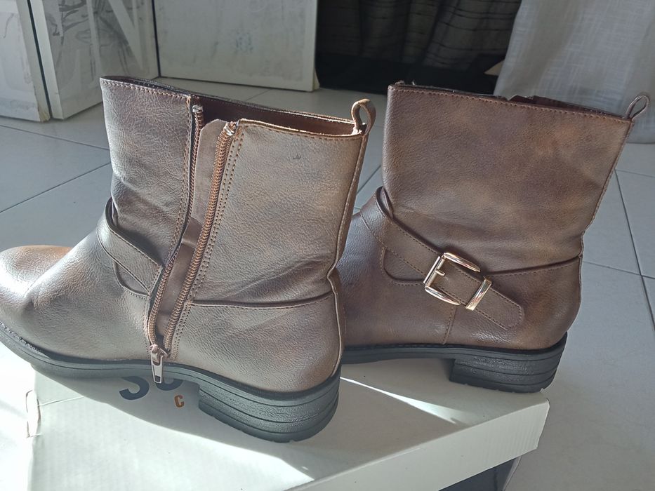 Botas  n36 impecáveis