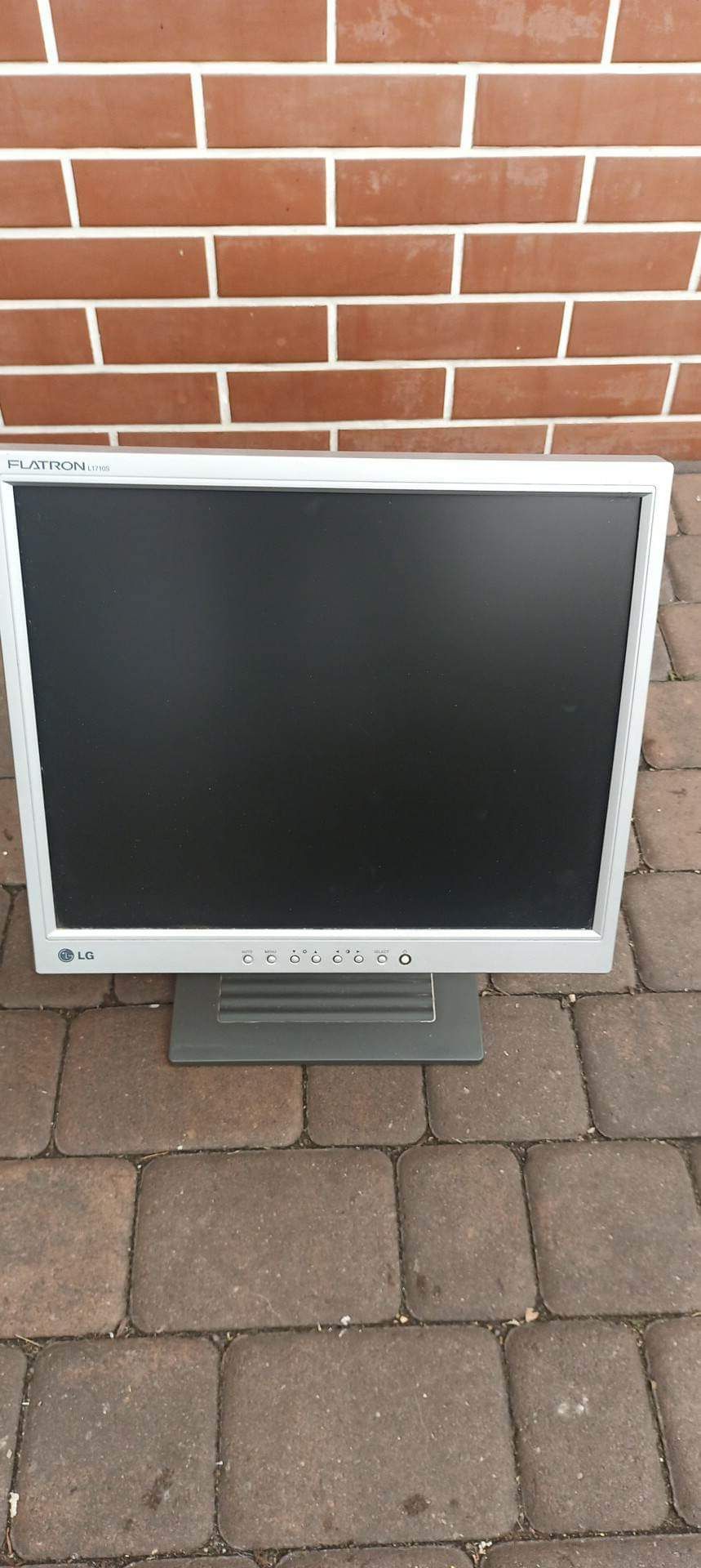 Monitor LG FLATRON l1710s