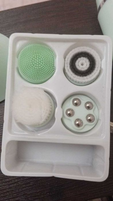 Электрическая щетка для лица Facial SPA