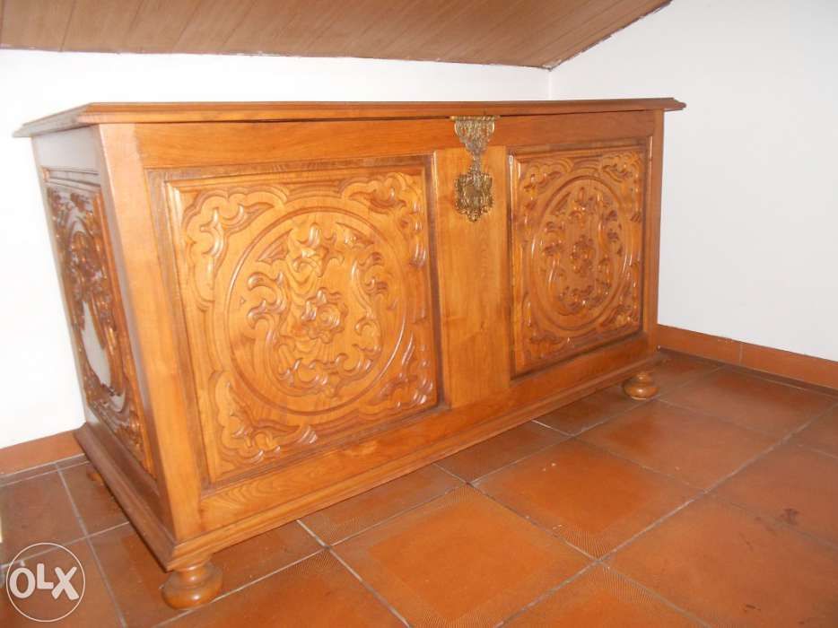Arca Decorativa de madeira