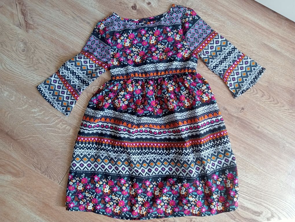 Sukienka w stylu Boho YOUNG DIMENSION r 140