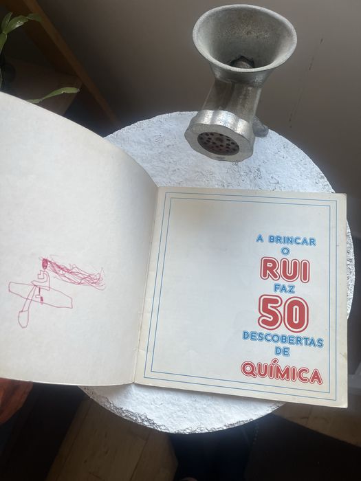 A brincar o Rui faz 50 descobertas de química. Ramón Sabatés