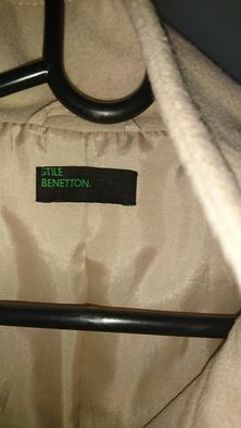 Płaszcz wiosenny damski Benetton rozm S