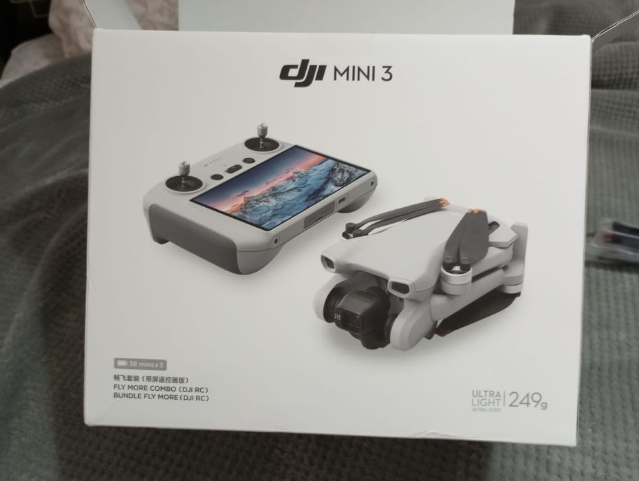Drone DJI Mini 3 Fly more combo + DJI RC