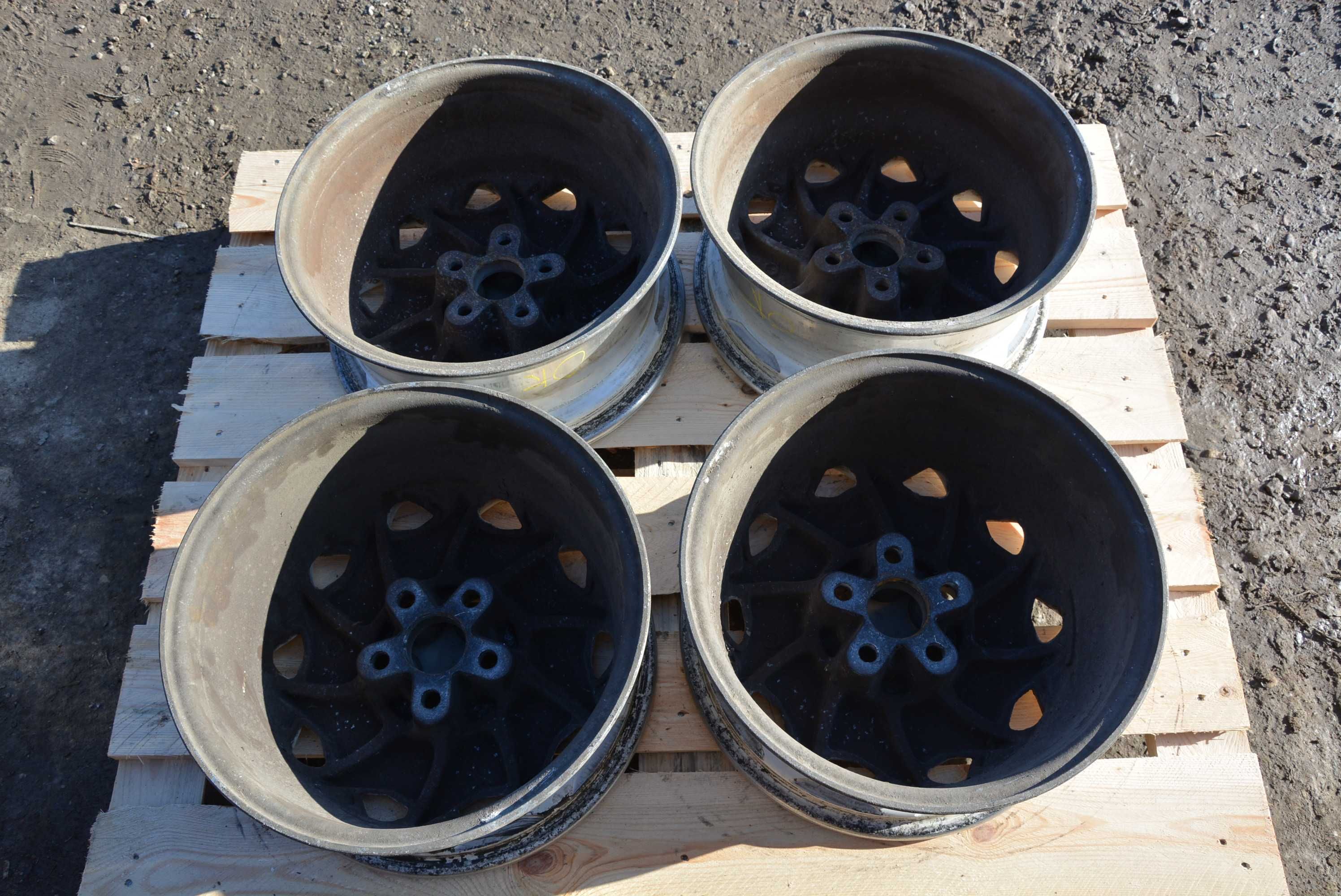 Toyota Supra MK3 Oryginalne Felgi 16x7j 5x114.3 Custom