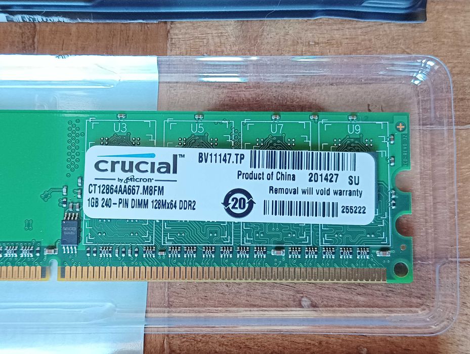 Memórias RAM DDR2 PC2-6400 DIMM 240 PIN 4 x 1GB Crucial e Samsung