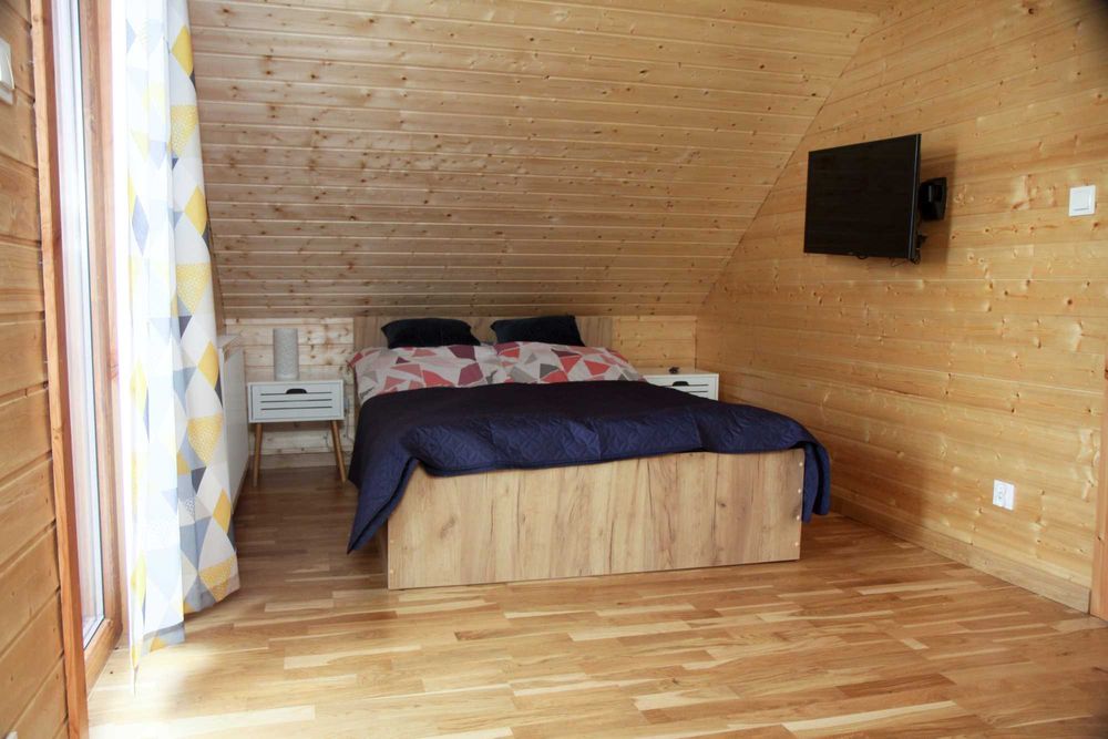 Domek Nad Stawem dla 10 osób Kobylasz gm. Linia