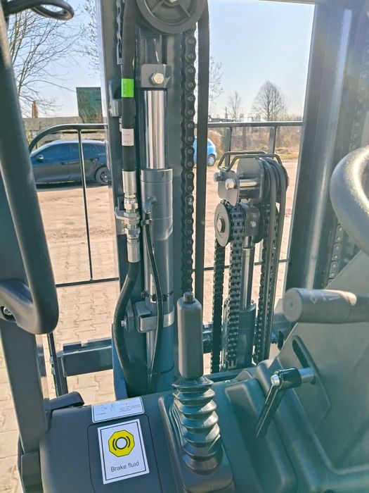 Фронтальний Навантажувач