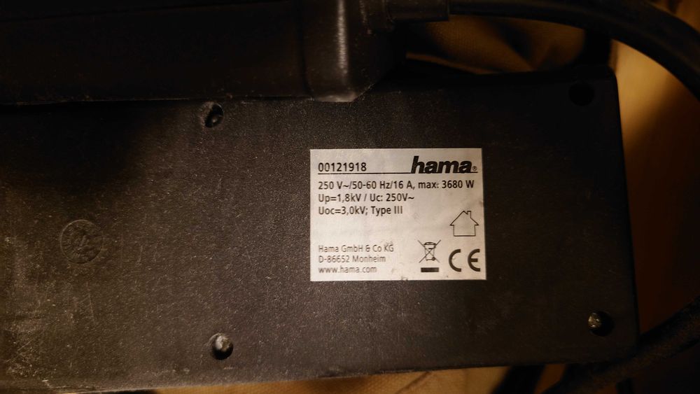 Listwy przeciwprzepięciowe hama 2 sztuki
