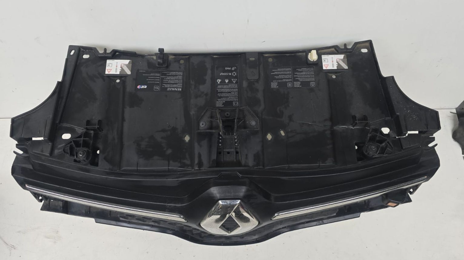 Grill Renault Twingo III atrapa chrom