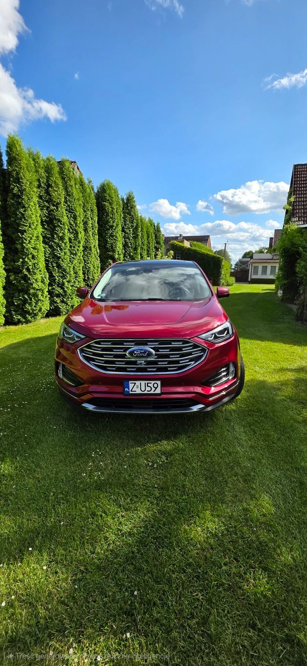 Ford Edge 2.0 Benzyna Titanium Ruby Red