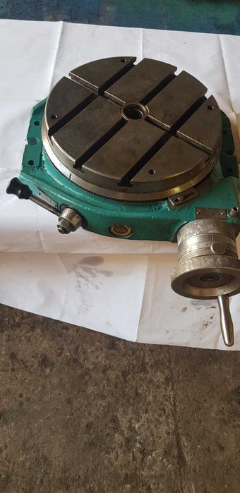 Стол поворотный диаметром 320 мм