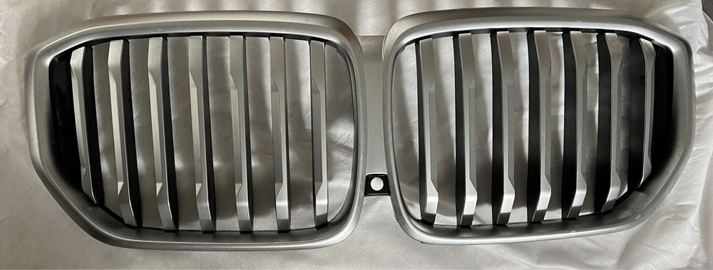 Atrapa chłodnicy, nerki BMW X5  G05 (IV), grill