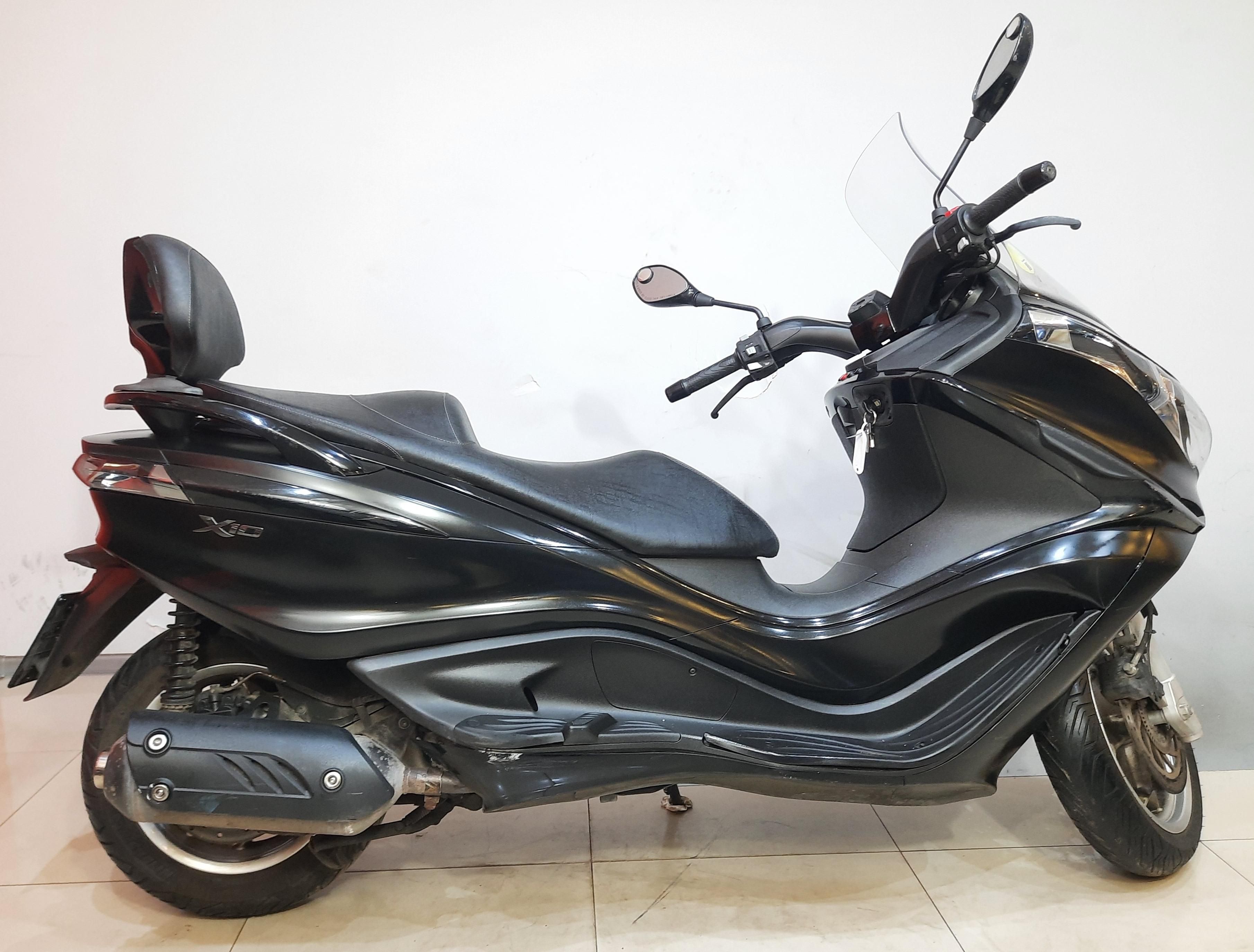 Piaggio X10 Black Edition 2014 rok oparcie pasażera ABS ASR