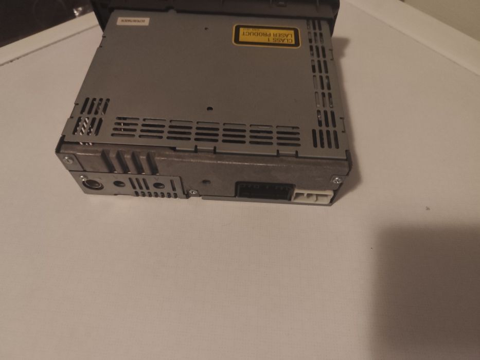 Radio Honda Civic VII Hatchback Radio de origem e Estrutura metálica