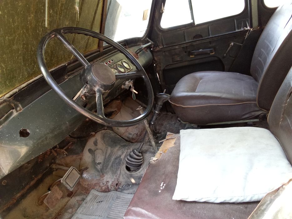 Продам уаз в робочому стані з причепом