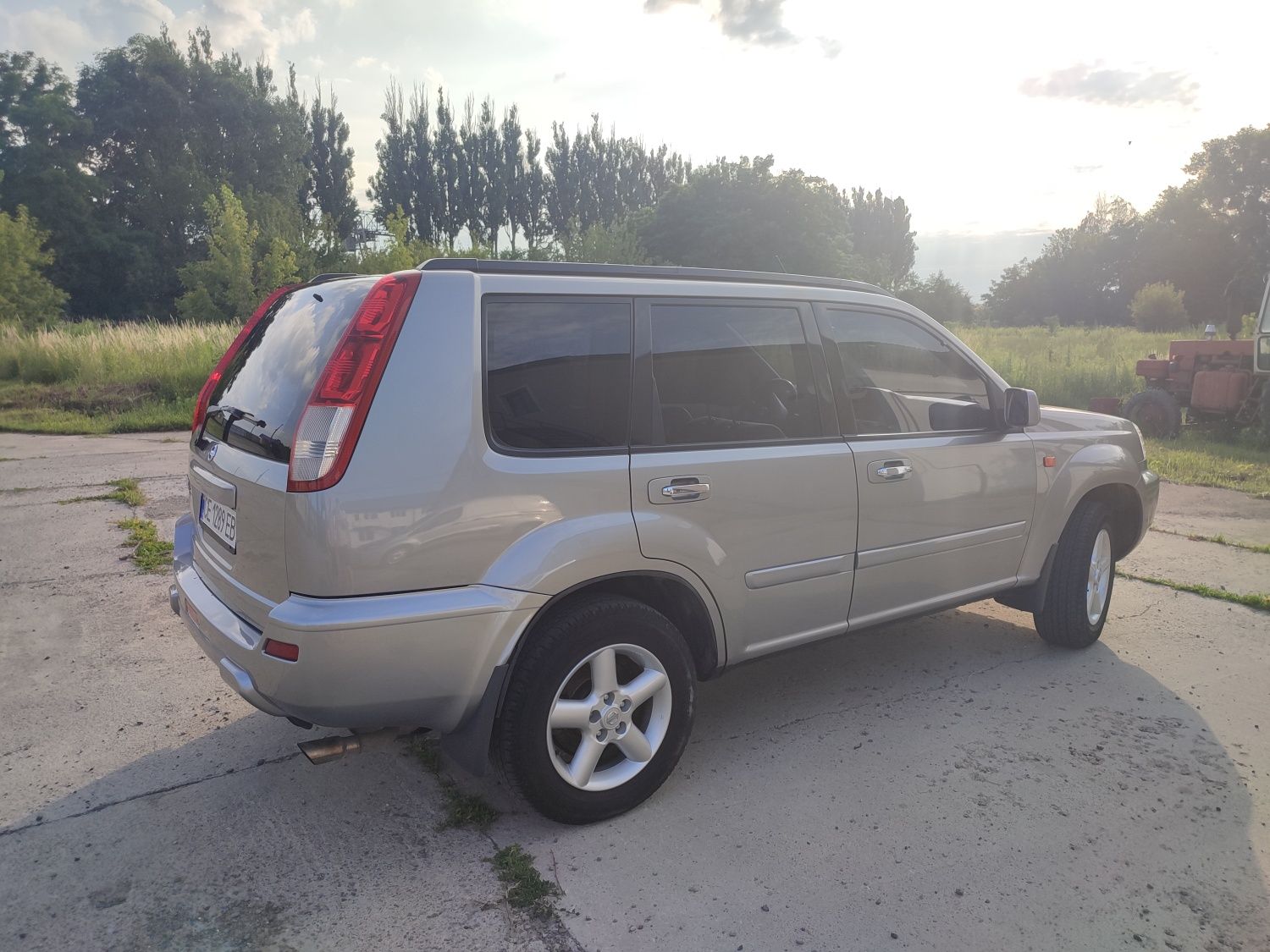 Nissan X-Trail T30