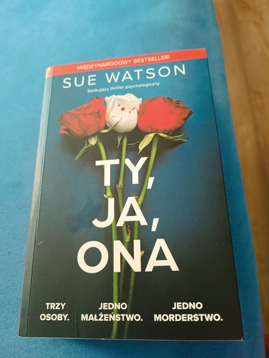 Sue Watson Ty, ja, ona
